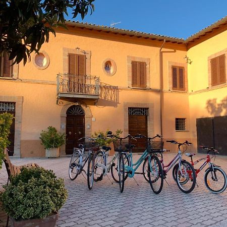 B&B Il Casale Foligno Dış mekan fotoğraf